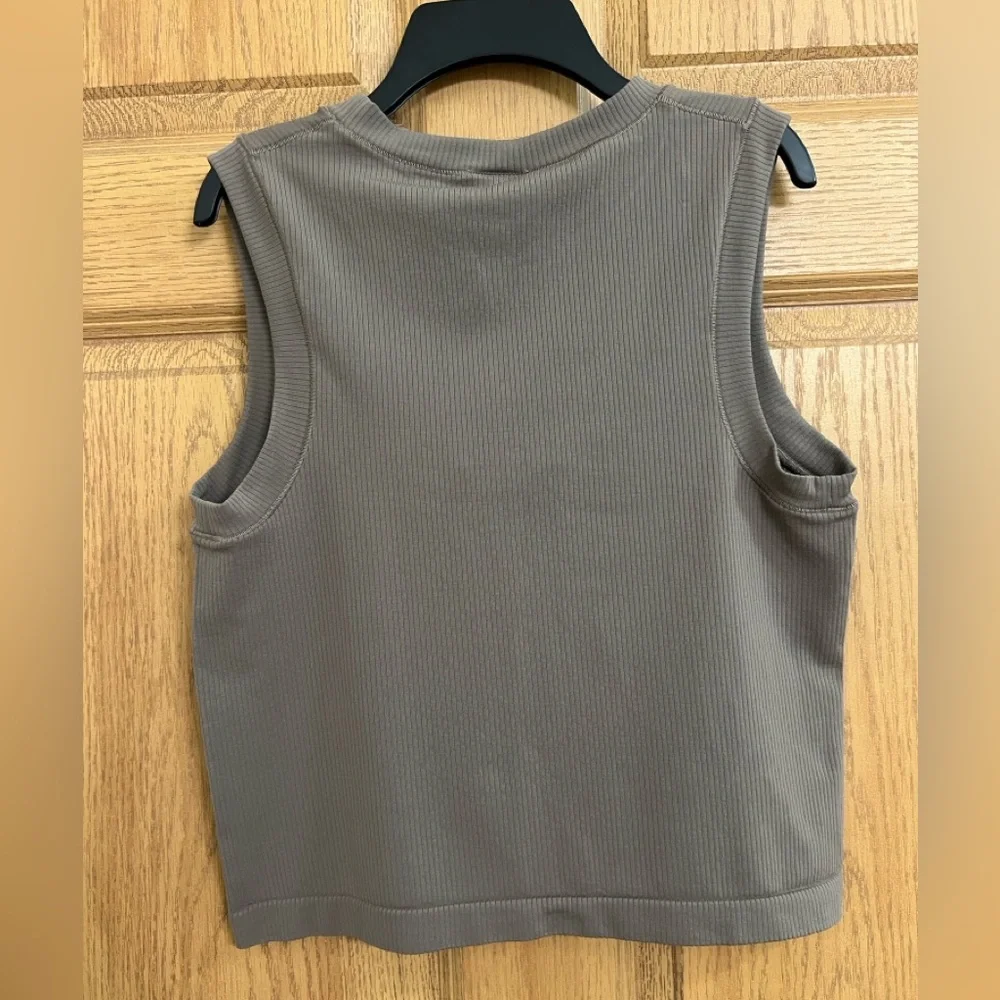 Athleta Ribbed Tank Top - Picture 2 of 3